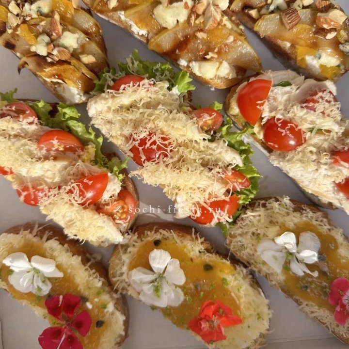Брускетта «3 вкуса» в Лимассоле
